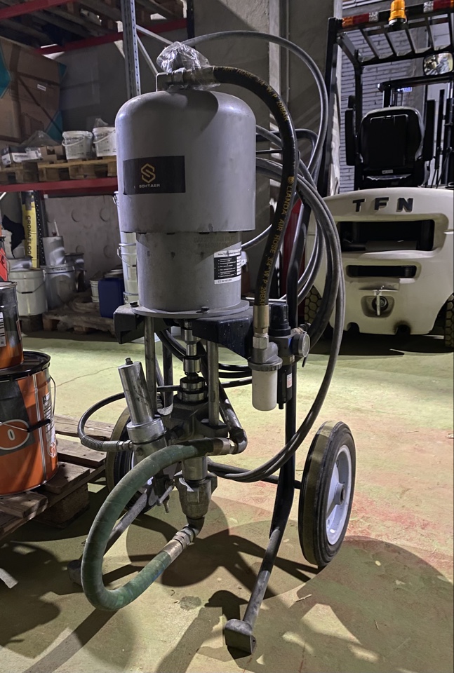 Окрасочный аппарат Schtaer P681 11л. (б/у, состояние почти нового) 